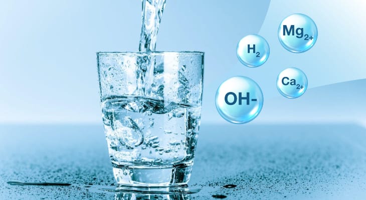 Nước ion kiềm là gì? Vì sao ngày càng được ưa chuộng?