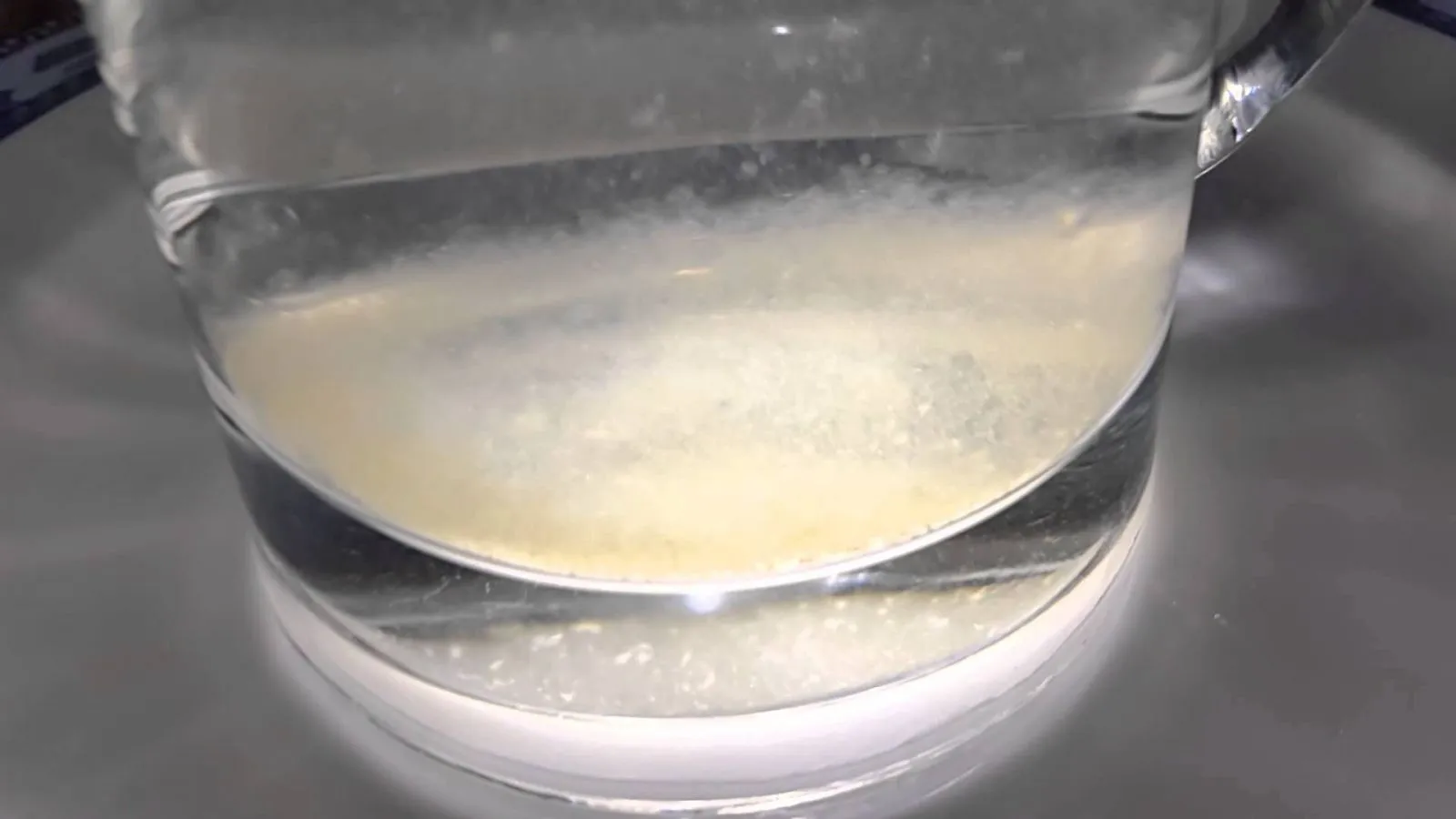 can-can-xi-trong-nuoc